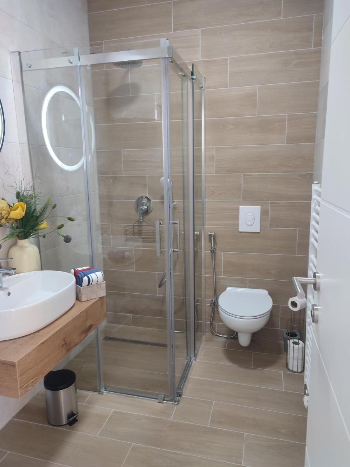 Pannonica Banja Residence Apt Tuzla Ngoại thất bức ảnh
